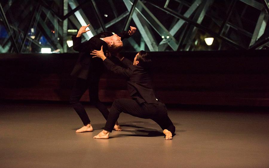 Successo per il workshop IDA di danza contemporanea con James Pett e Travis Clausen-Knight